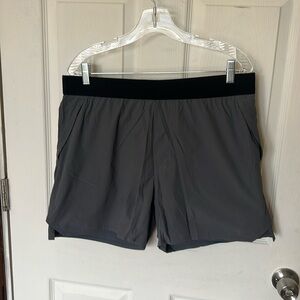 Ten Thousand Tactical Short 5” (Lined) Mens Size Large Iron Grey